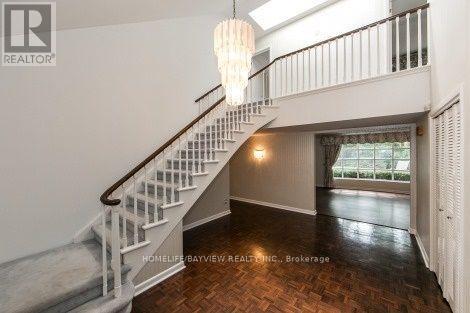 17 Royal Oak Drive, Toronto, Ontario  M3C 2M3 - Photo 2 - C13177242