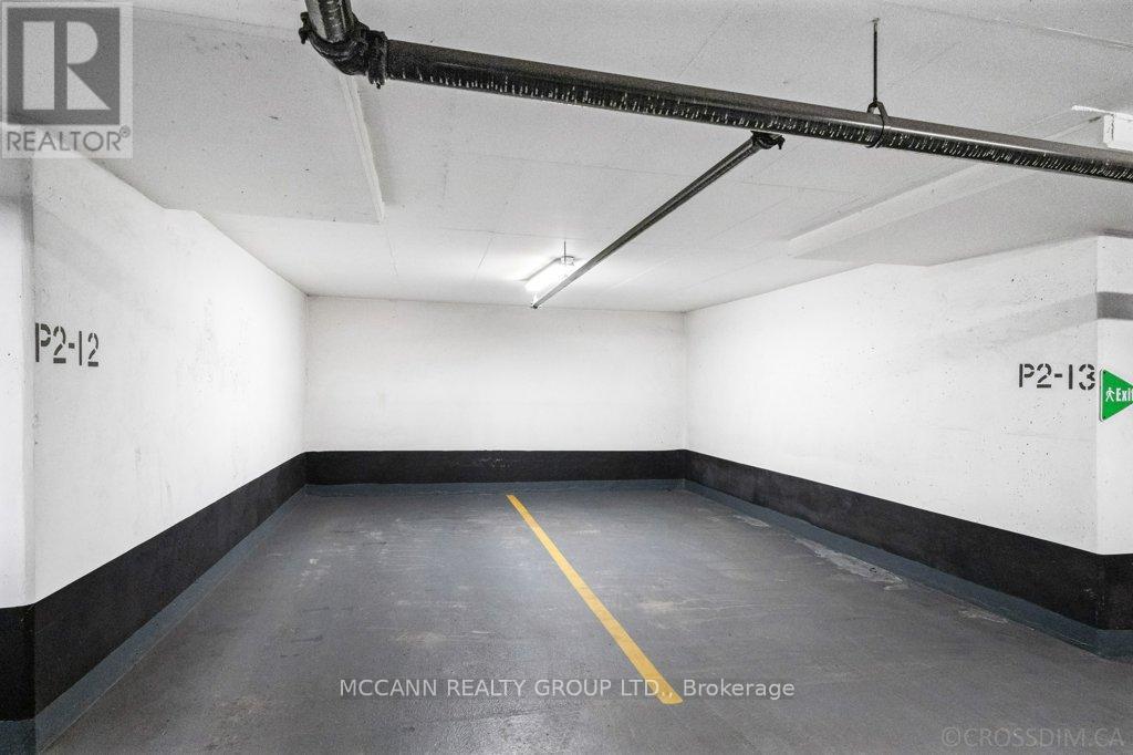 3302 - 21 Balmuto Street, Toronto, Ontario  M4Y 1W4 - Photo 35 - C13177298