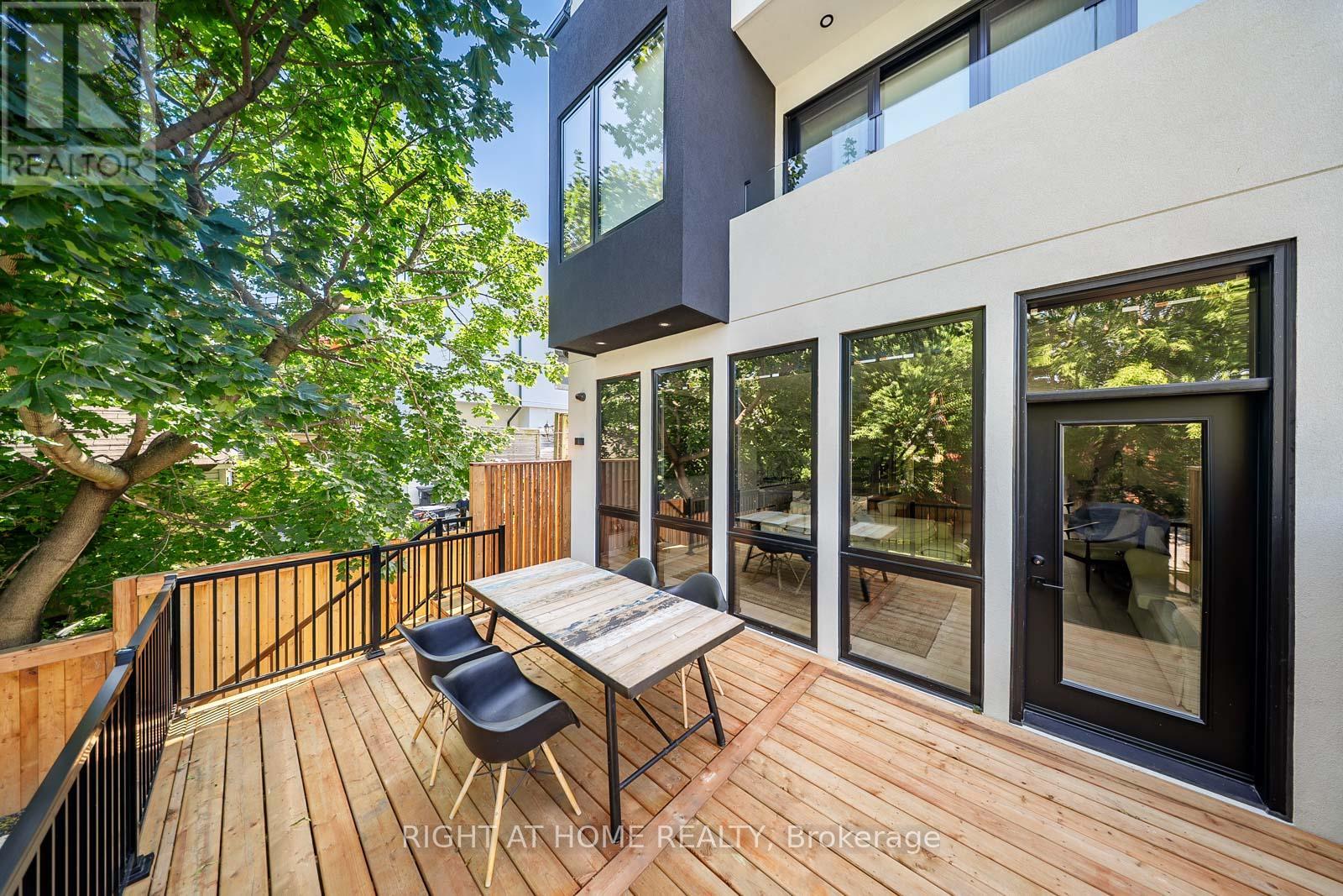 57 Alameda Avenue, Toronto, Ontario  M6C 3W3 - Photo 4 - C13177316