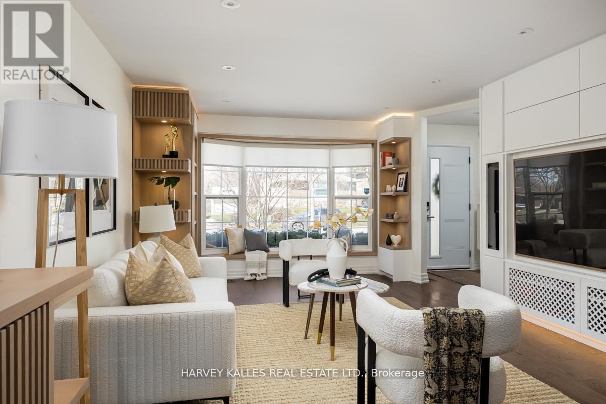 35 Manorglen Crescent, Toronto, Ontario  M1S 1W3 - Photo 6 - E13177238