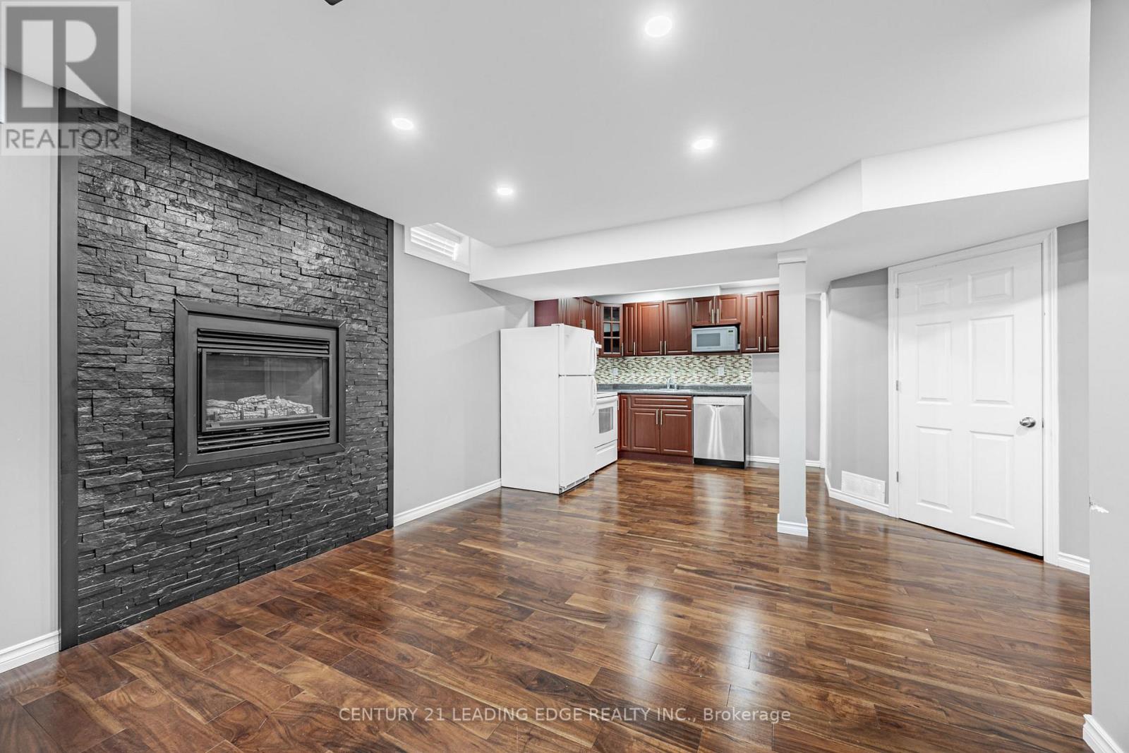 Lower - 98 Erskine Drive, Clarington, Ontario  L1B 1G9 - Photo 8 - E13177304