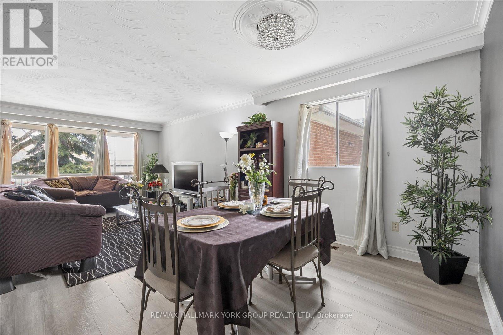 30 Briarbluff Avenue, Toronto, Ontario  M1E 3H3 - Photo 10 - E13177338