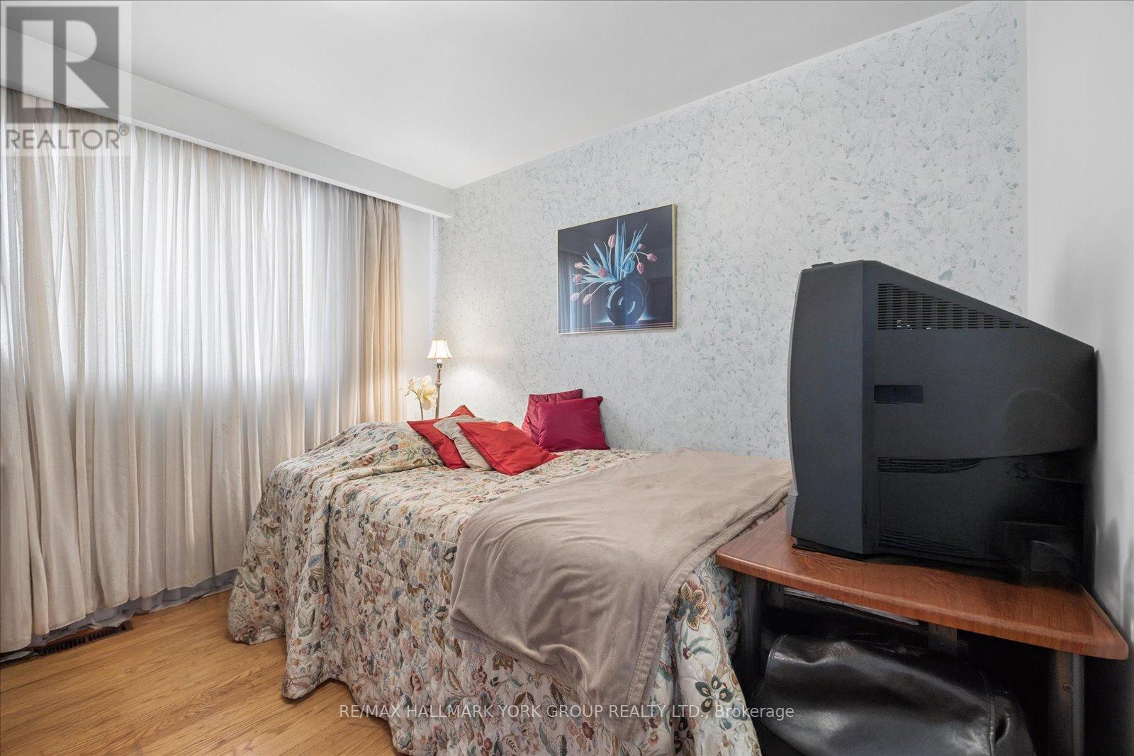 30 Briarbluff Avenue, Toronto, Ontario  M1E 3H3 - Photo 20 - E13177338