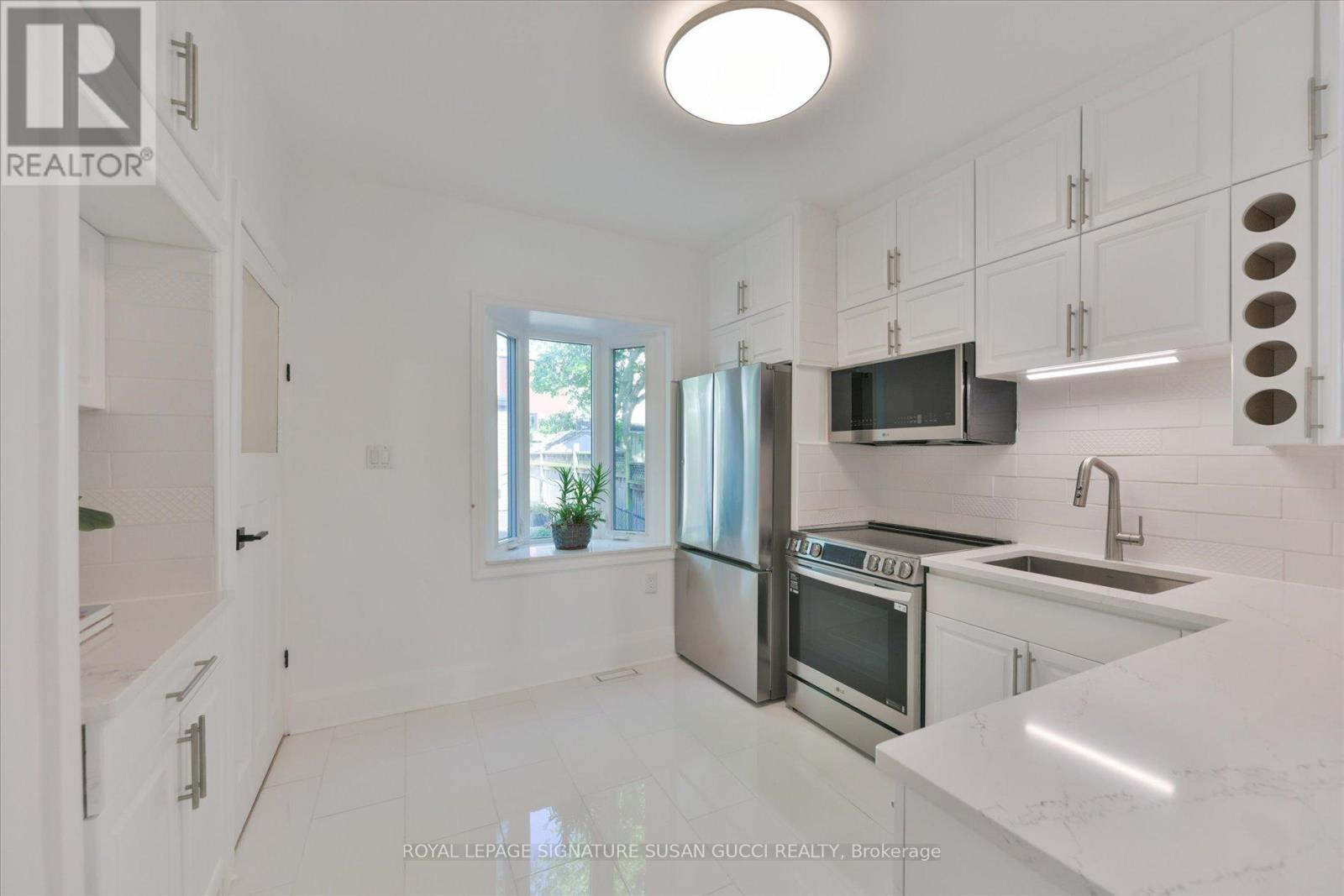 93 Coleridge Avenue, Toronto, Ontario  M4C 4H7 - Photo 15 - E13177366