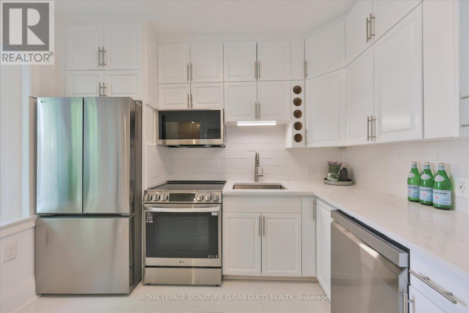 93 Coleridge Avenue, Toronto, Ontario  M4C 4H7 - Photo 18 - E13177366