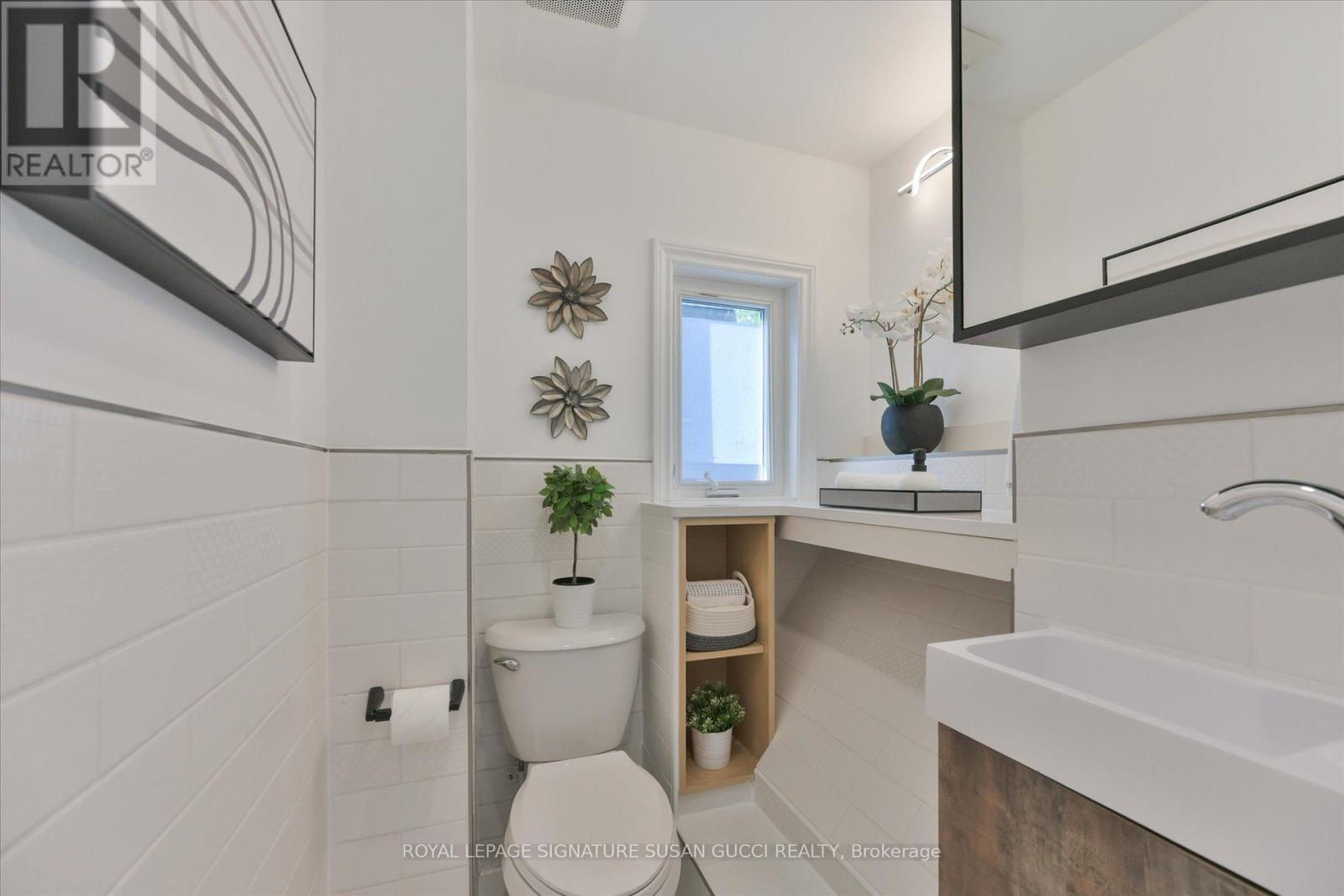 93 Coleridge Avenue, Toronto, Ontario  M4C 4H7 - Photo 19 - E13177366