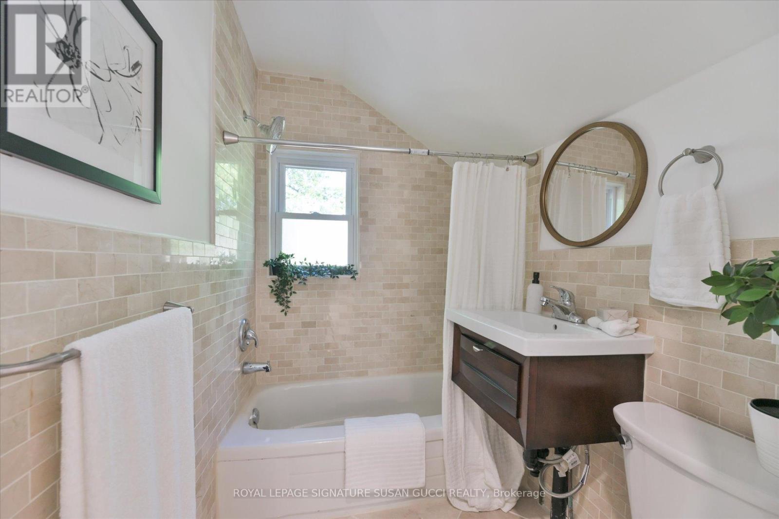 93 Coleridge Avenue, Toronto, Ontario  M4C 4H7 - Photo 27 - E13177366