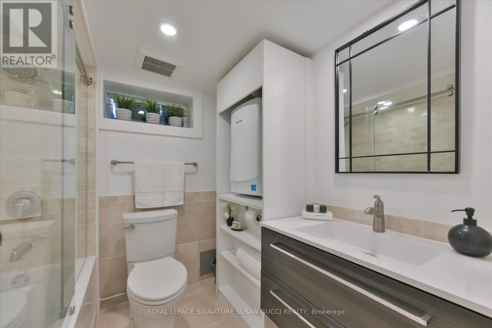 93 Coleridge Avenue, Toronto, Ontario  M4C 4H7 - Photo 35 - E13177366