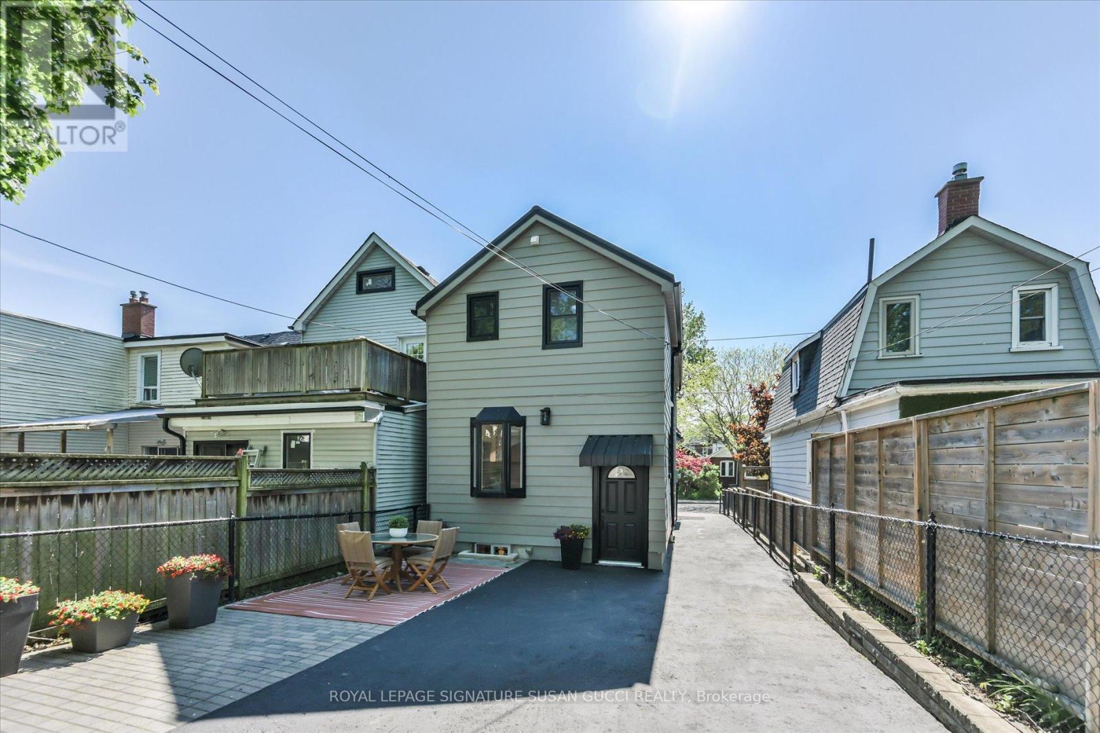 93 Coleridge Avenue, Toronto, Ontario  M4C 4H7 - Photo 45 - E13177366