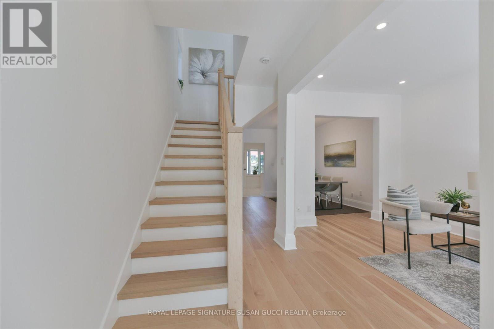 93 Coleridge Avenue, Toronto, Ontario  M4C 4H7 - Photo 5 - E13177366
