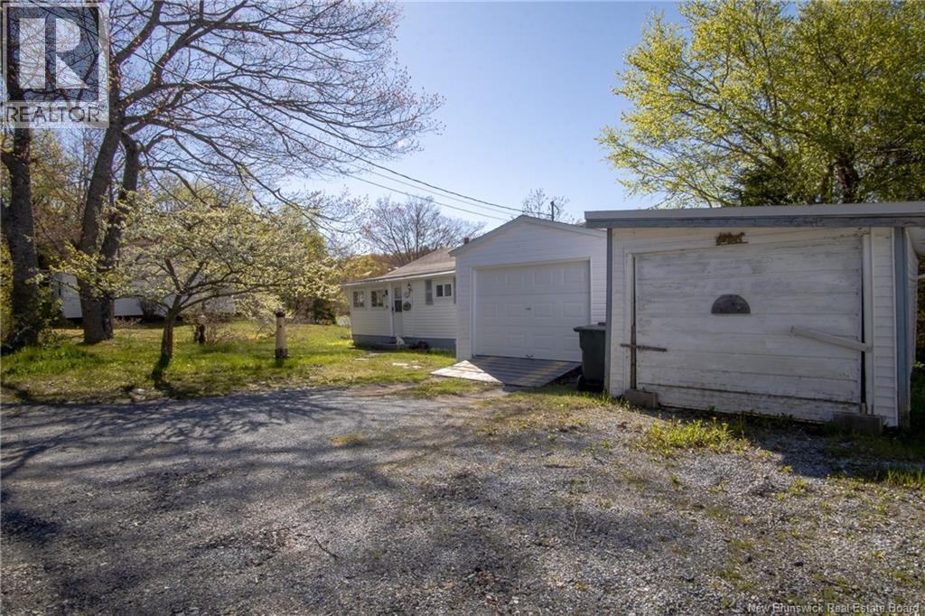 209 Crawford, Saint John, New Brunswick  E2N 1K8 - Photo 26 - NB140251