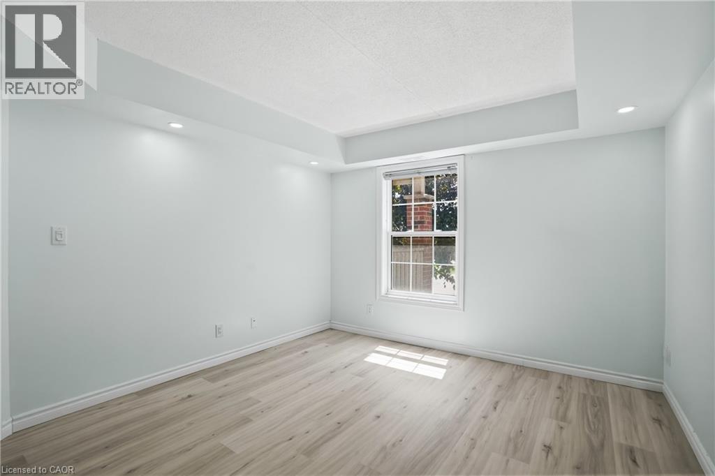 4003 Kilmer Drive Unit# 207, Burlington, Ontario  L7M 4M1 - Photo 14 - 40823871