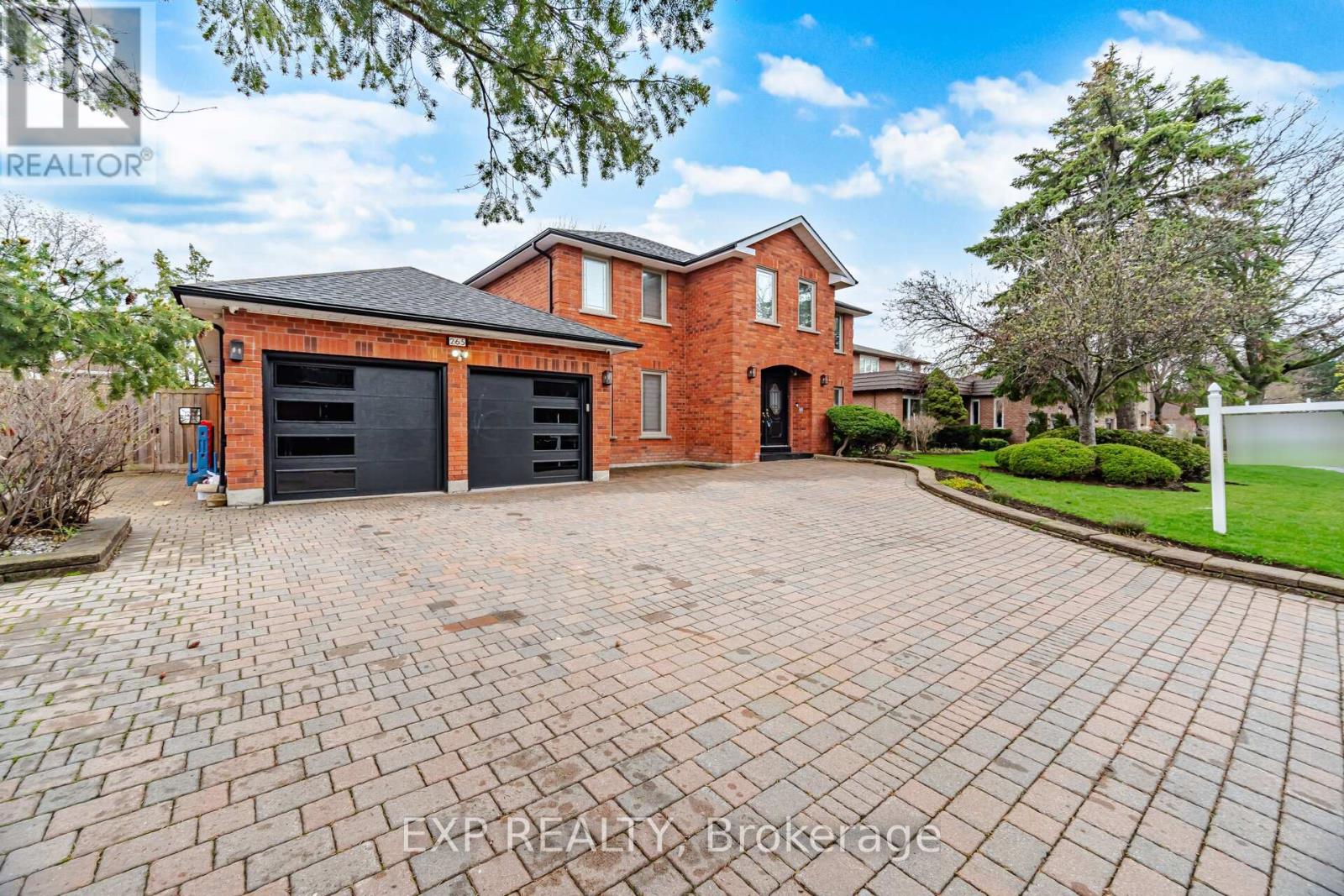 265 Wycliffe Avenue, Vaughan, Ontario  L4L 3N7 - Photo 2 - N13177262