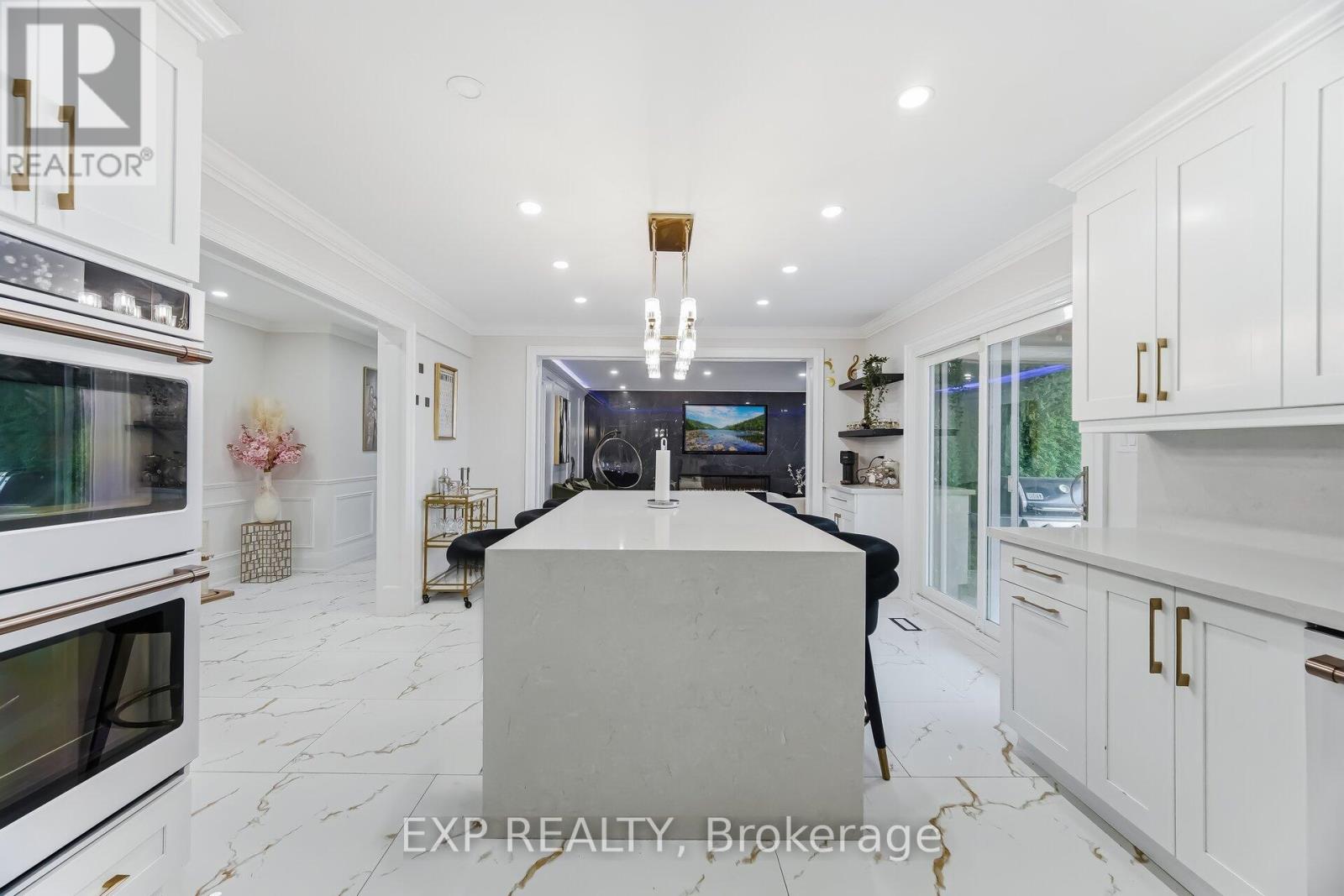 265 Wycliffe Avenue, Vaughan, Ontario  L4L 3N7 - Photo 8 - N13177262