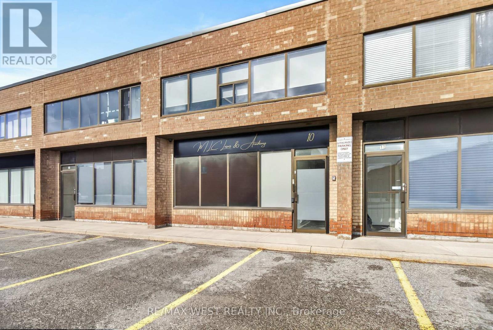 10 - 160 CIDERMILL AVENUE, Vaughan, Ontario