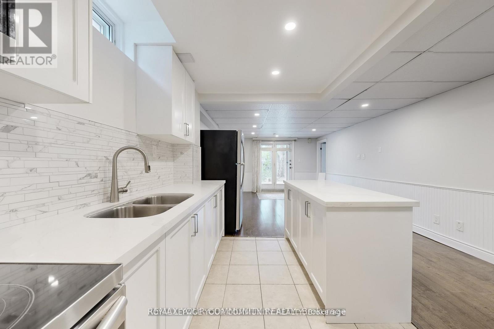 Lower - 52 Eleanor Circle, Richmond Hill, Ontario  L4C 6K7 - Photo 14 - N13177372