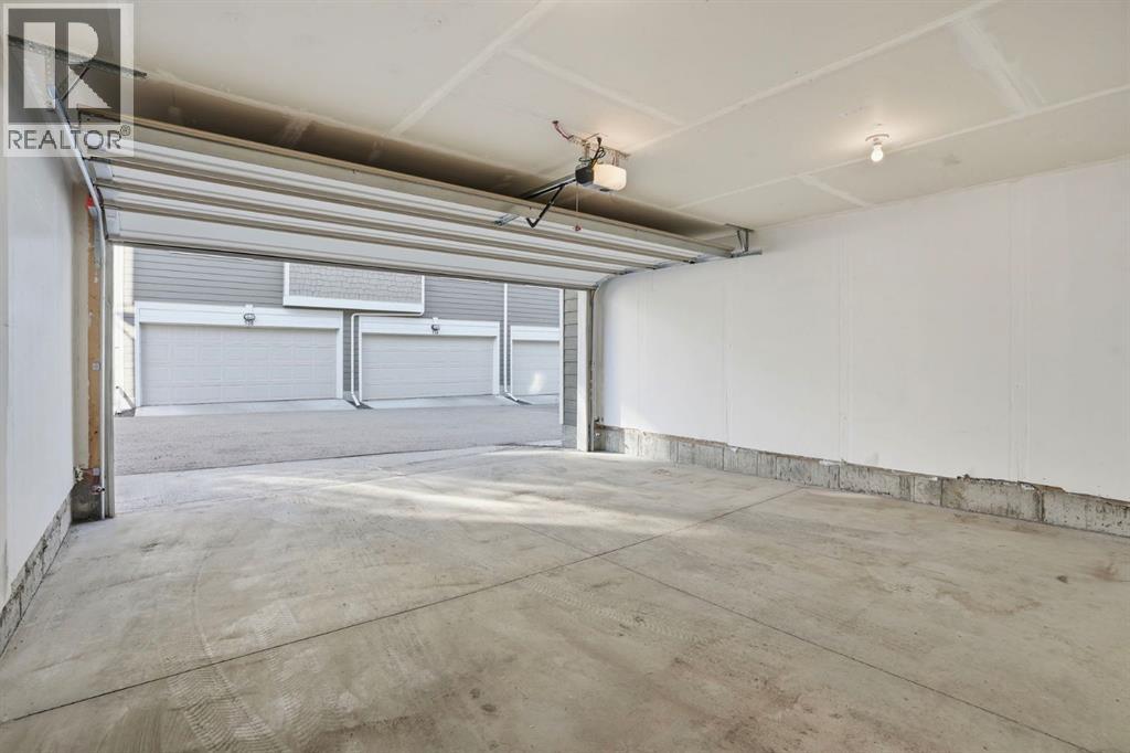 812 Cranbrook Walk SE, Calgary, Alberta  T3M 2V5 - Photo 35 - A2314359