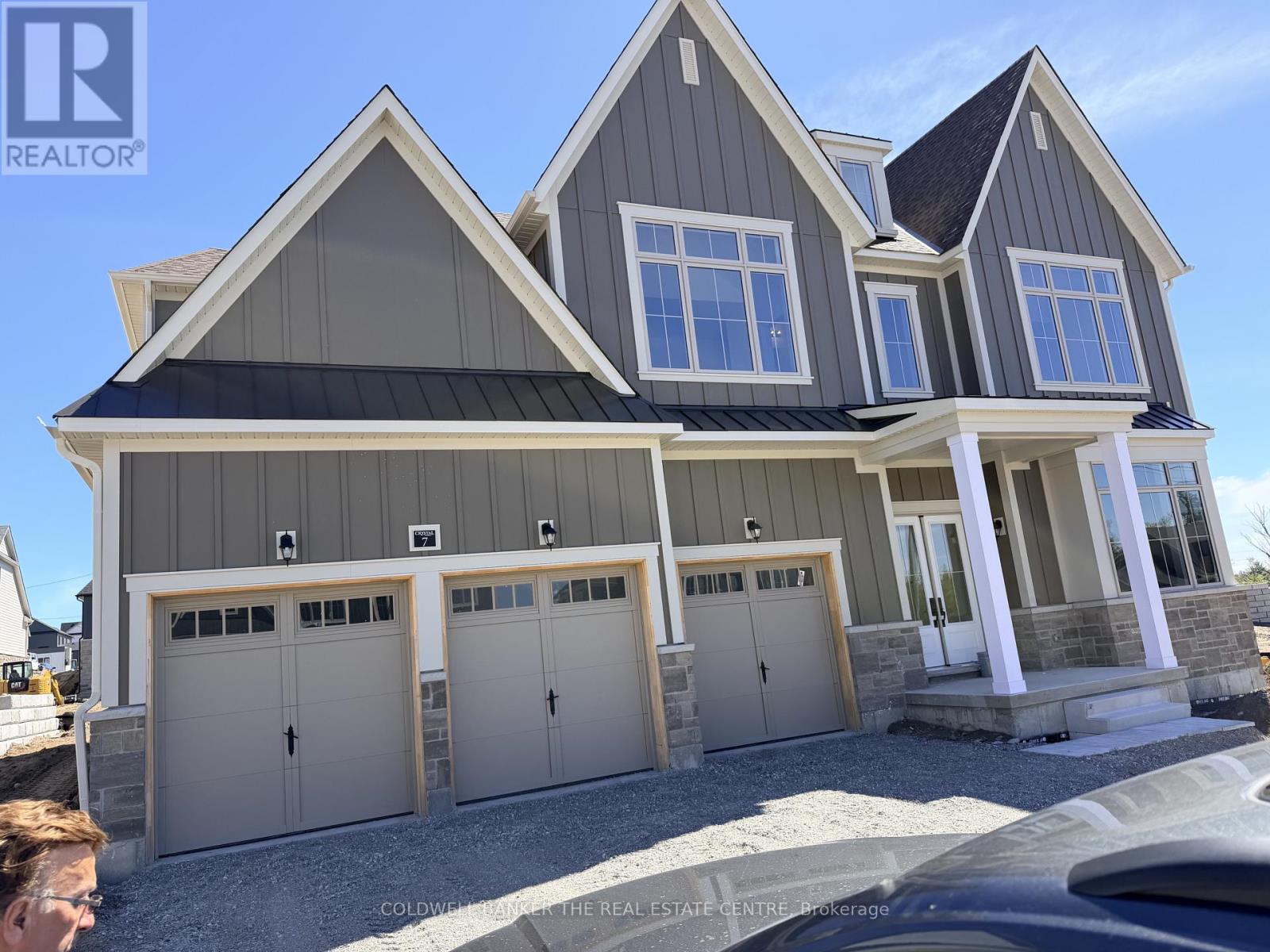 7 Pinetree Drive, Oro-Medonte, Ontario  L0L 2L0 - Photo 2 - S13156552