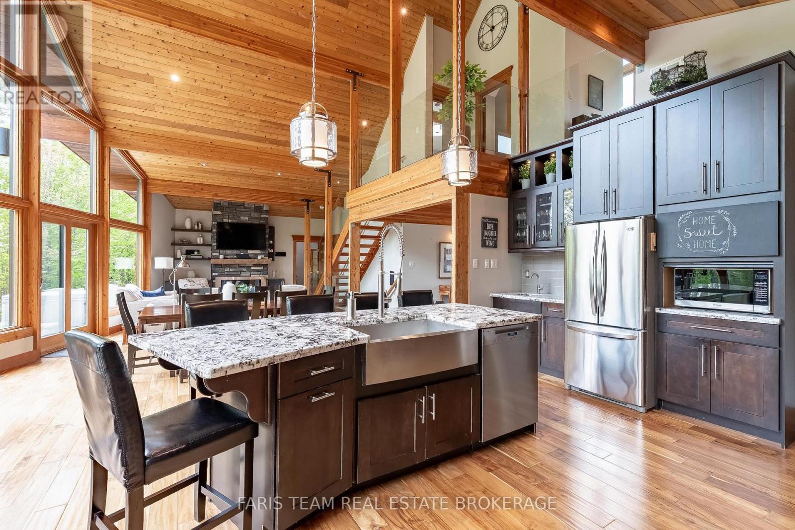 22 Houben Crescent, Oro-Medonte, Ontario  L0L 1T0 - Photo 10 - S13177388