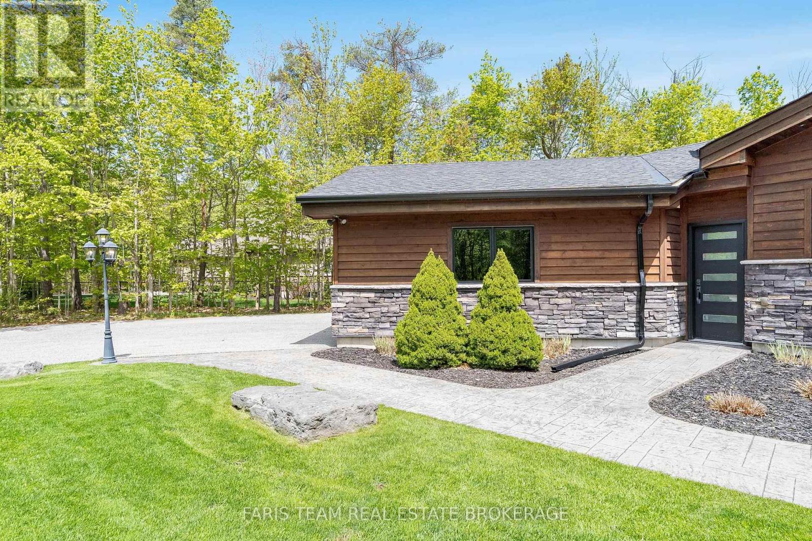 22 Houben Crescent, Oro-Medonte, Ontario  L0L 1T0 - Photo 44 - S13177388