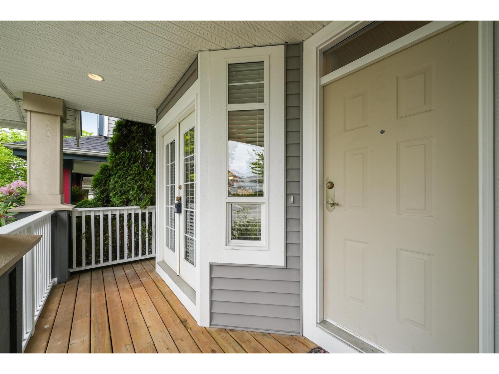 15130 62 Avenue, Surrey, British Columbia  V3S 5J7 - Photo 2 - R3128186