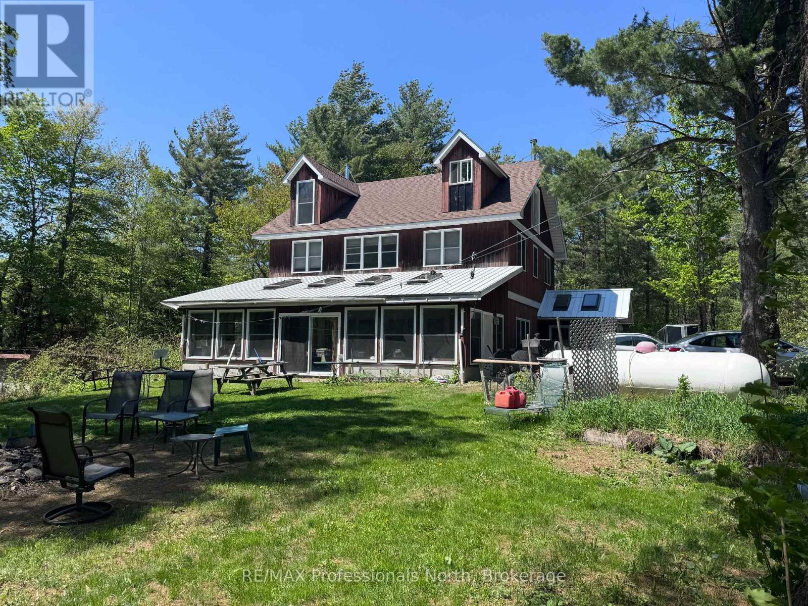 1127 BOBCAYGEON ROAD, Minden Hills, Ontario