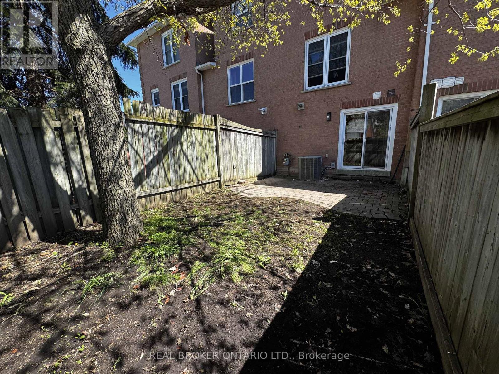 72 Wyatt Lane S, Aurora, Ontario  L4G 7E4 - Photo 19 - N13177006