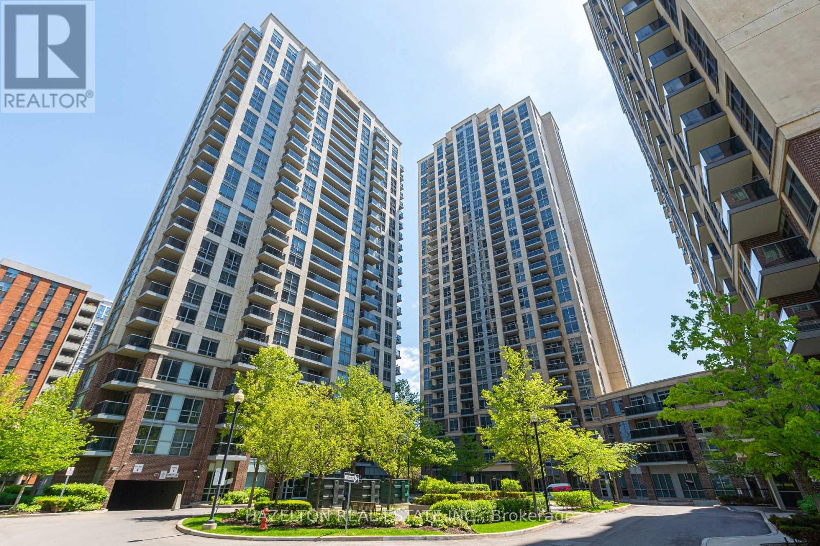 504 - 3 MICHAEL POWER PLACE, Toronto, Ontario