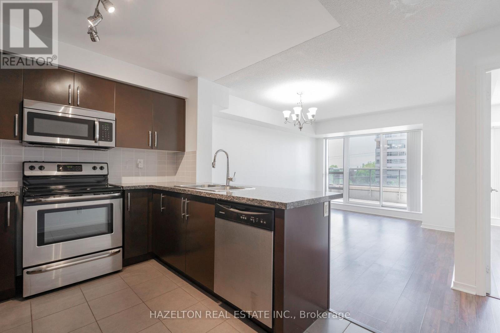 504 - 3 Michael Power Place, Toronto, Ontario  M9A 0A2 - Photo 6 - W13177254