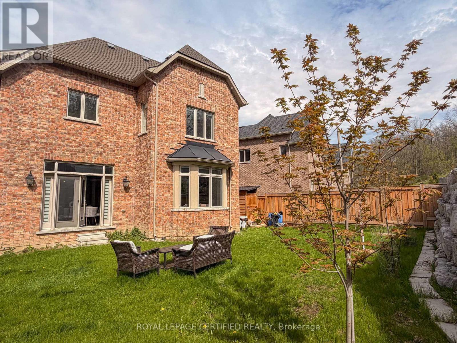 22 Foxtrail Court, Halton Hills, Ontario  L7G 6N7 - Photo 17 - W13177324