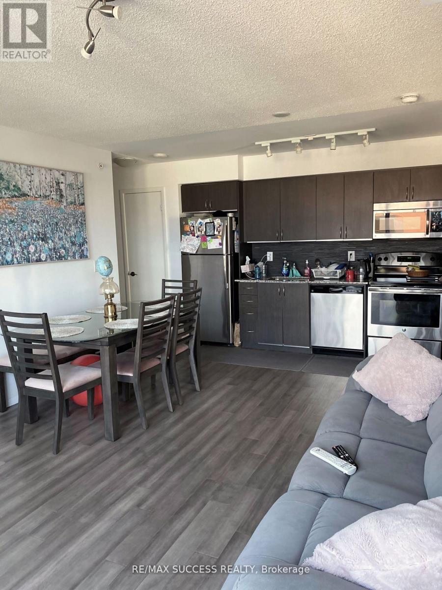 2304 - 830 Lawrence Avenue W, Toronto, Ontario  M6A 1C3 - Photo 3 - W13177330