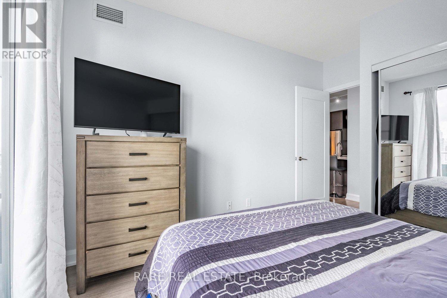 2404 - 56 Annie Craig Drive, Toronto, Ontario  M8V 0C8 - Photo 23 - W13177378