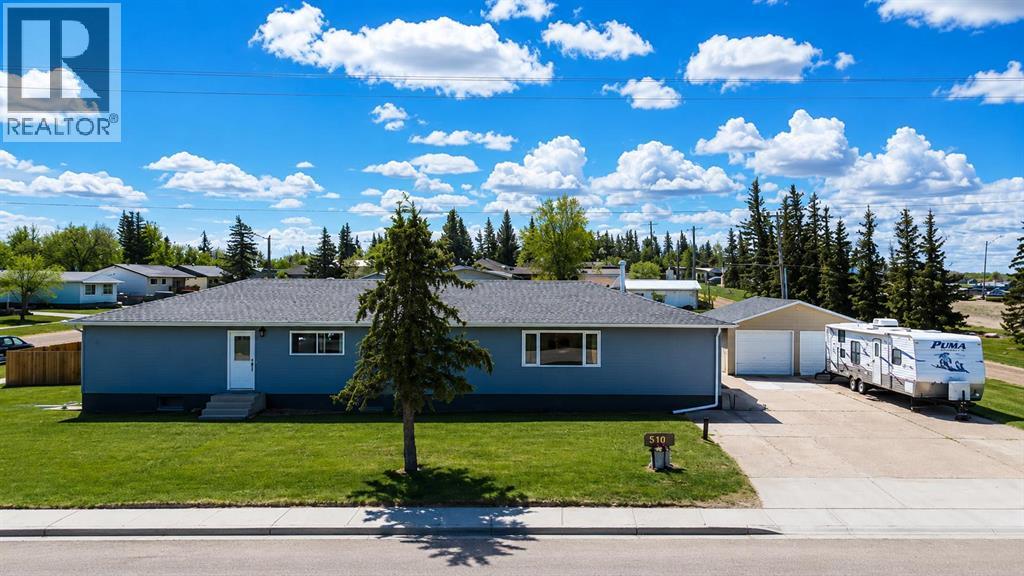 5302 50 Ave, mayerthorpe, Alberta