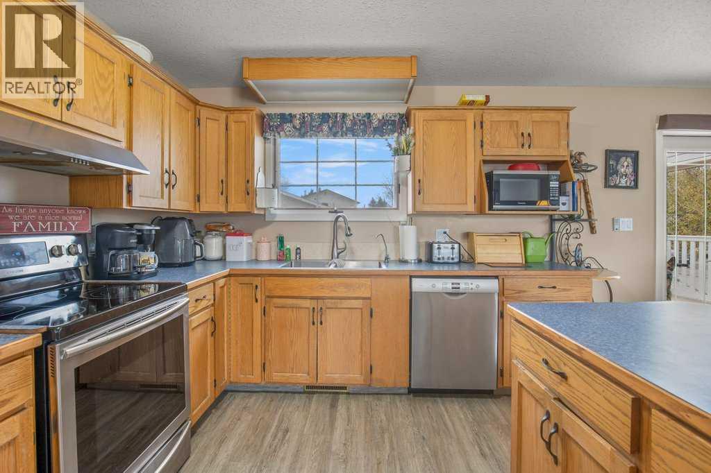 5304 37a Street, Innisfail, Alberta  T4G 1E5 - Photo 24 - A2311249