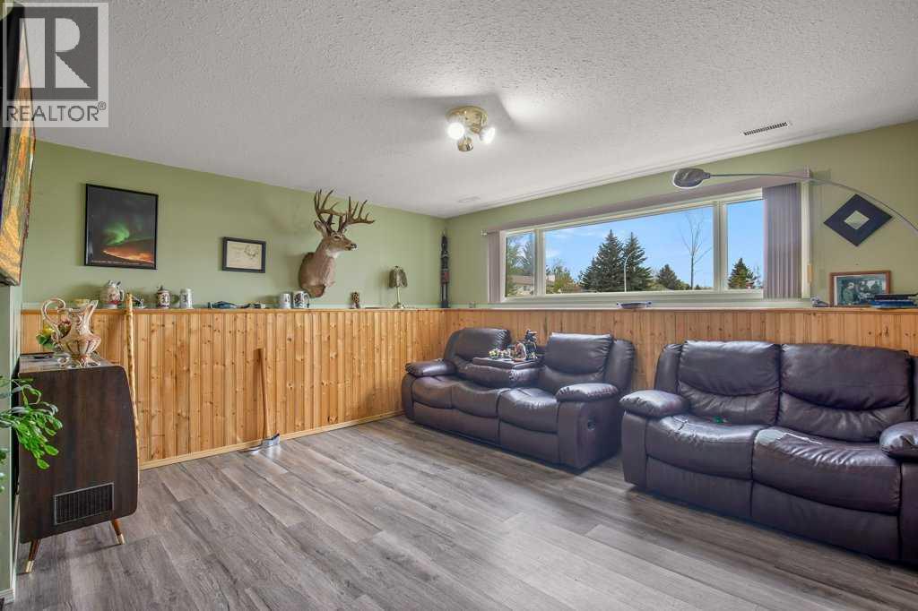 5304 37a Street, Innisfail, Alberta  T4G 1E5 - Photo 33 - A2311249