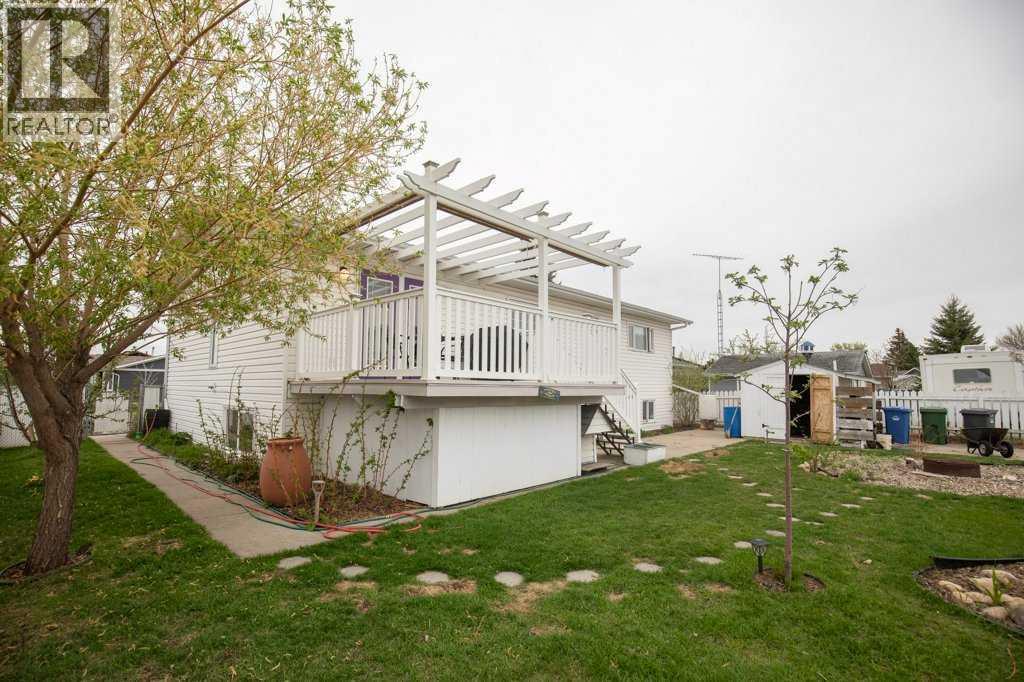 5304 37a Street, Innisfail, Alberta  T4G 1E5 - Photo 4 - A2311249