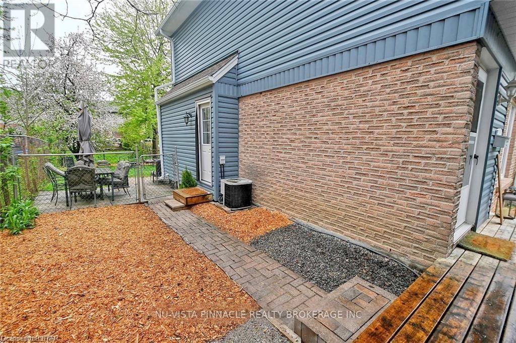 7 Ranchwood Crescent, London North (North F), Ontario  N6G 3A1 - Photo 28 - X13177428