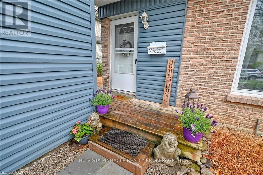 7 Ranchwood Crescent, London North (North F), Ontario  N6G 3A1 - Photo 3 - X13177428