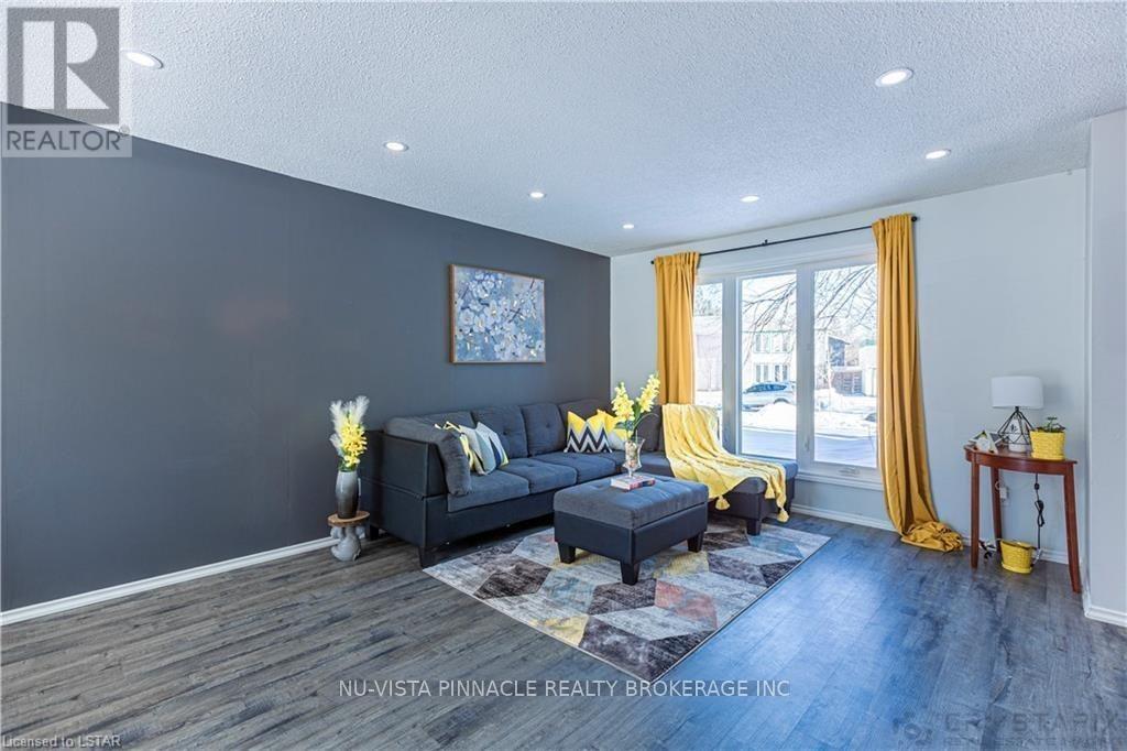 7 Ranchwood Crescent, London North (North F), Ontario  N6G 3A1 - Photo 5 - X13177428