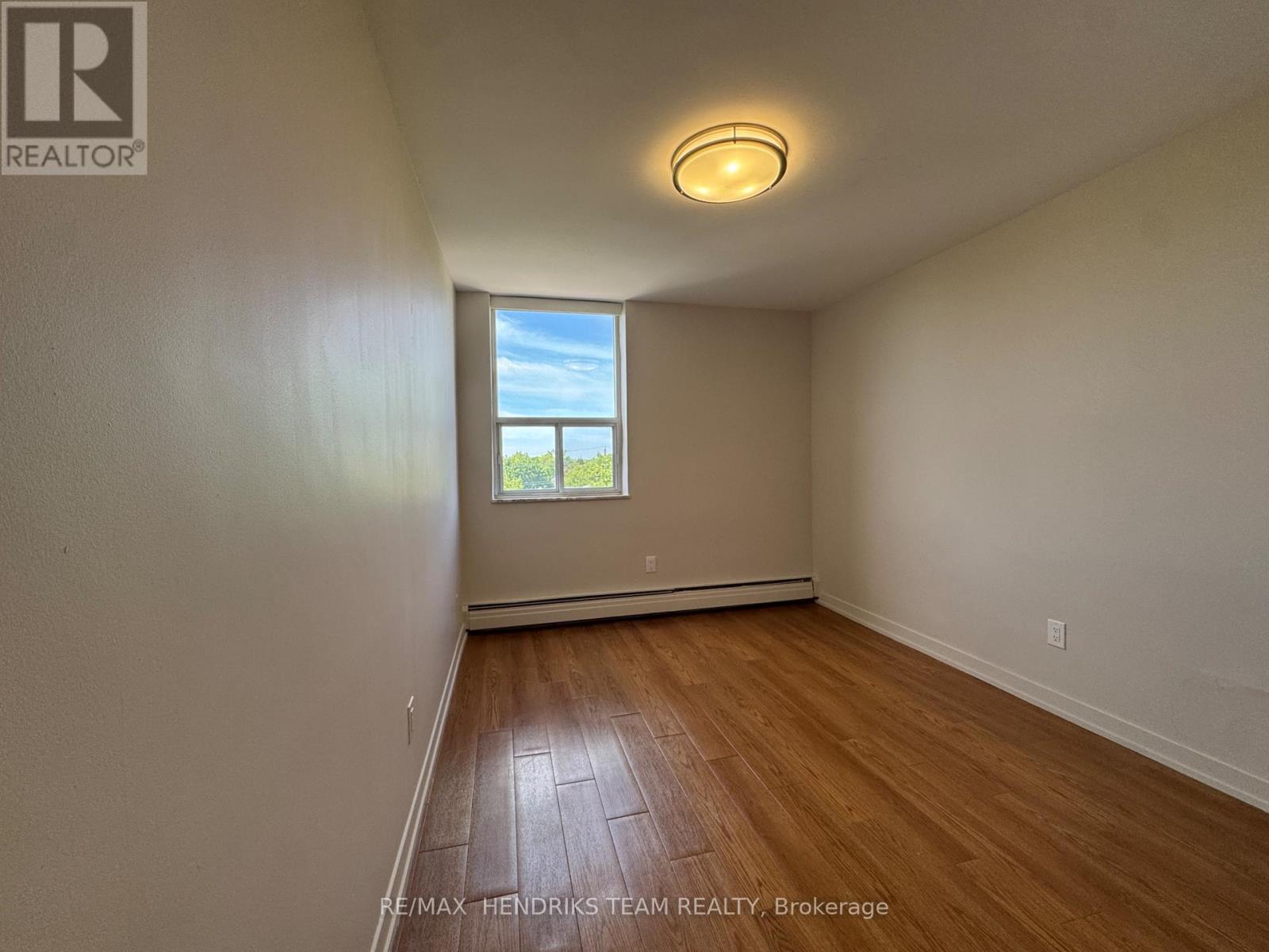 508 - 156 Fitch Street, Welland, Ontario  L3C 4V6 - Photo 8 - X13177444