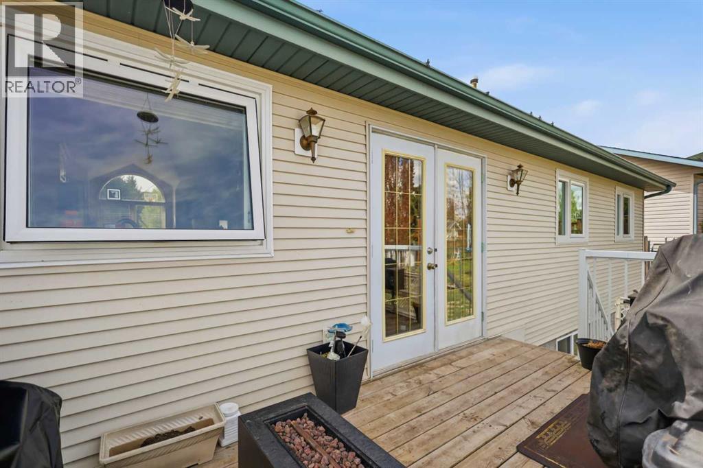 16 Peterson Way, Sylvan Lake, Alberta  T4S 1W8 - Photo 27 - A2314497