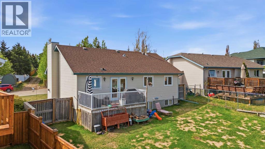 16 Peterson Way, Sylvan Lake, Alberta  T4S 1W8 - Photo 31 - A2314497