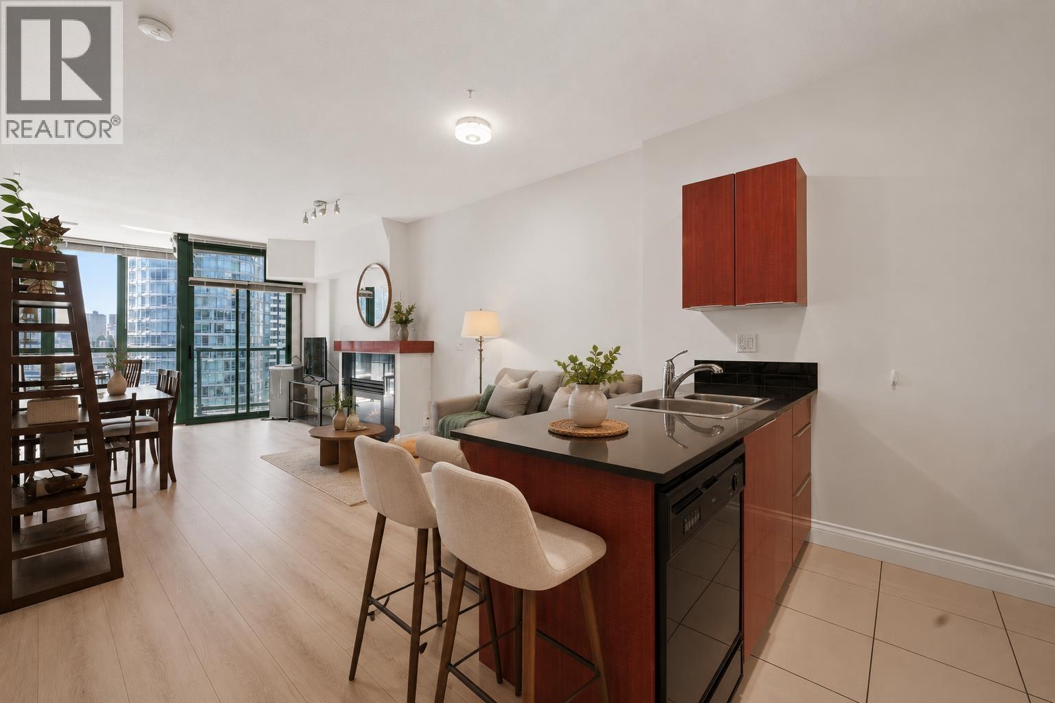 1703 1239 W Georgia Street, Vancouver, British Columbia  V6E 4R8 - Photo 3 - R3128239