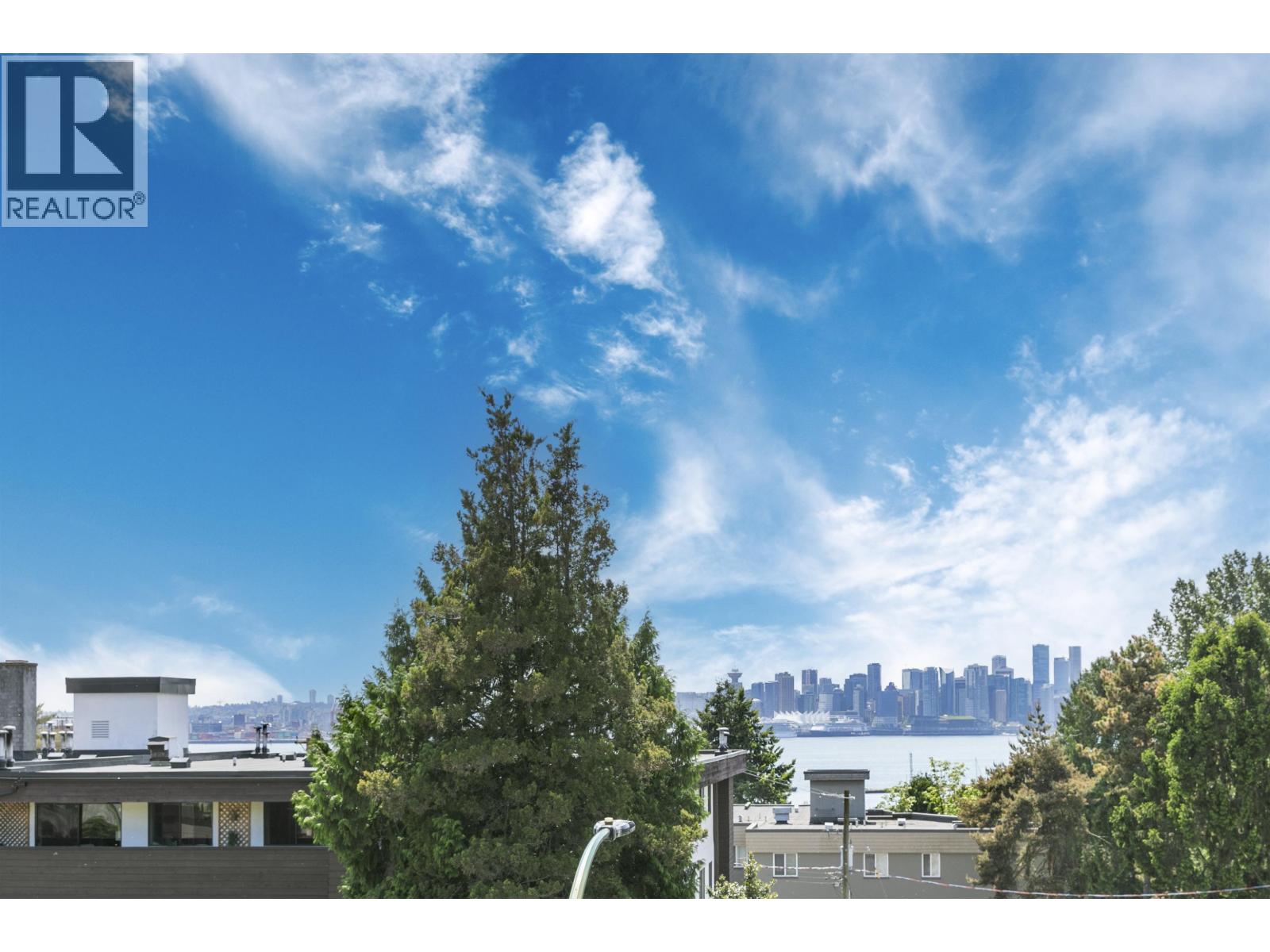 222 340 W 3rd Street, North Vancouver, British Columbia V7M 1G4 - Photo 15 - R3128269