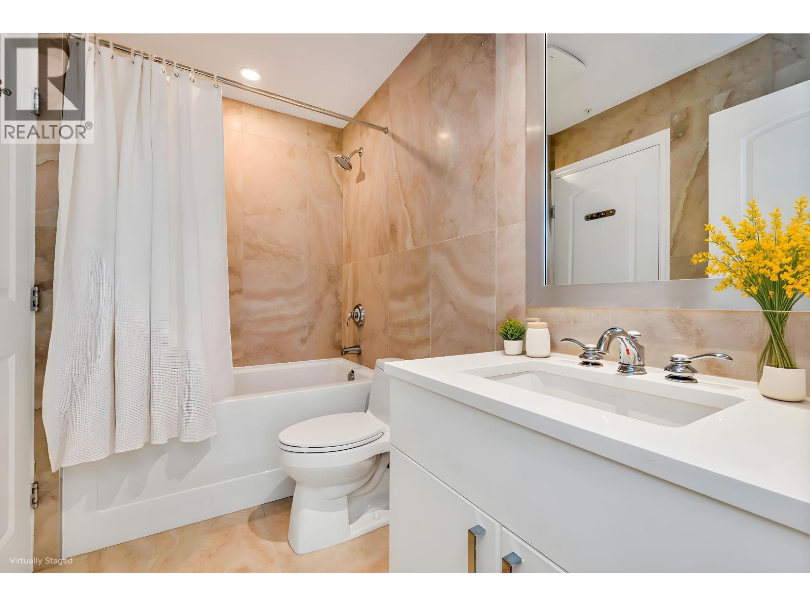 103 185 Victory Ship Way, North Vancouver, British Columbia  V7L 0G2 - Photo 7 - R3128288