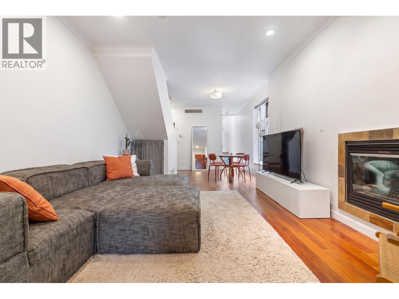 508 E 7th Avenue, Vancouver, British Columbia V5T 1N7 - Photo 6 - R3128293