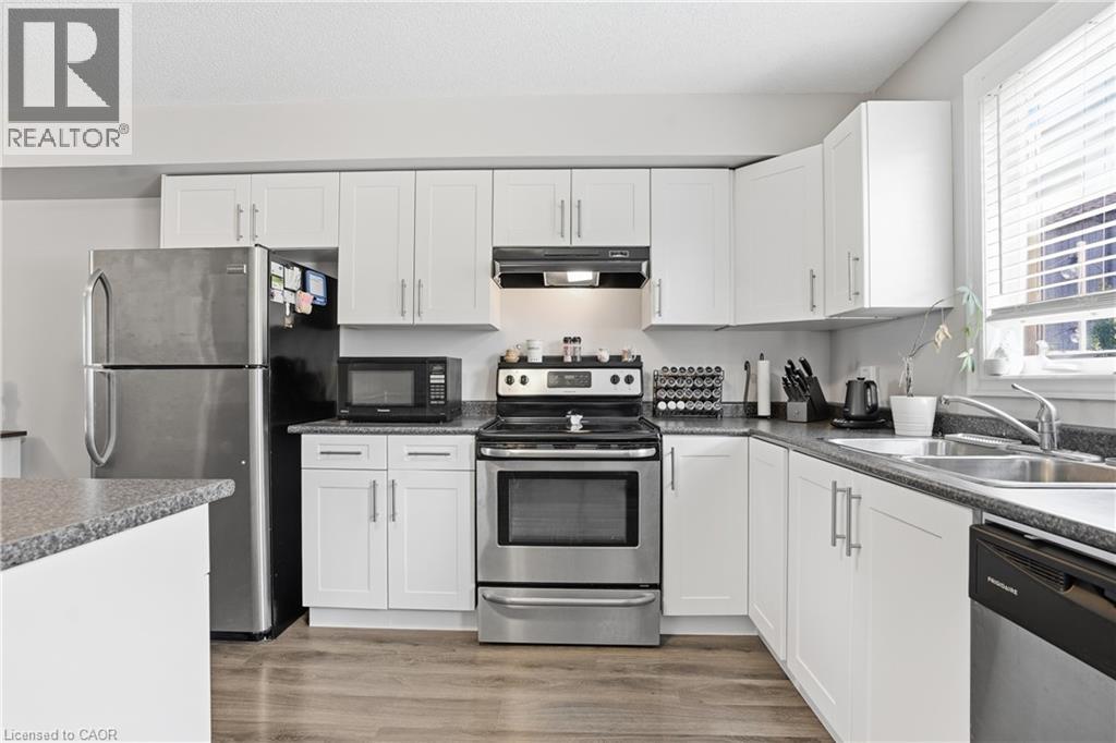 6118 Kelsey Crescent Unit# 49, Niagara Falls, Ontario  L2H 0M6 - Photo 10 - 40833863
