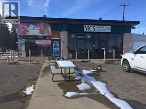 740 Gershaw Drive SW, Medicine Hat, Alberta  T1A 5C8 - Photo 1 - A2288396