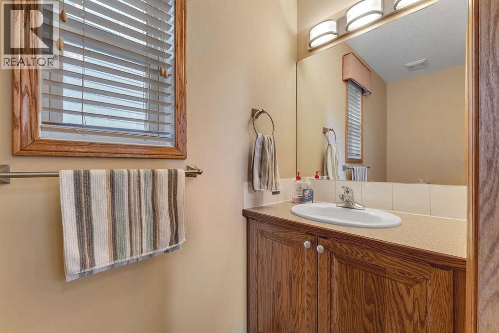 214 Saddlemont Boulevard NE, Calgary, Alberta  T3J 5E5 - Photo 12 - A2292100