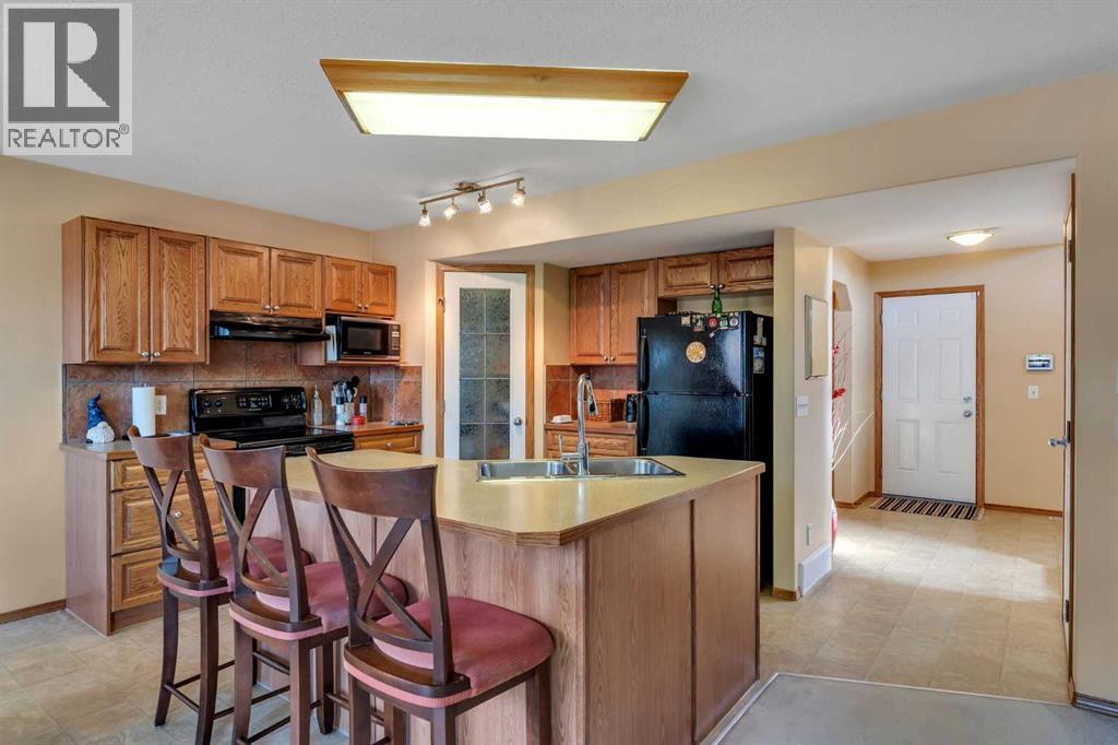 214 Saddlemont Boulevard NE, Calgary, Alberta  T3J 5E5 - Photo 17 - A2292100
